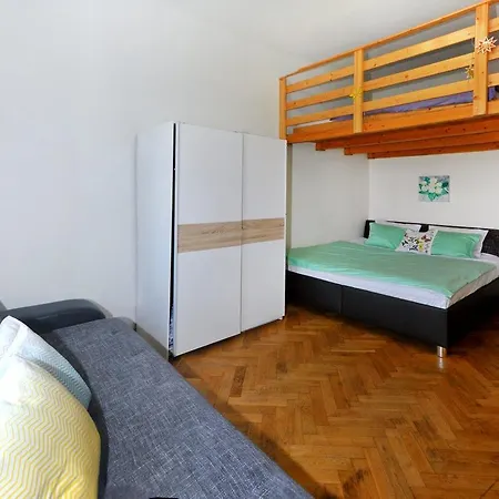 Appartement Vinohrady *