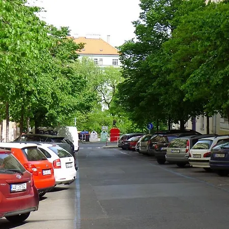 Vinohrady 公寓